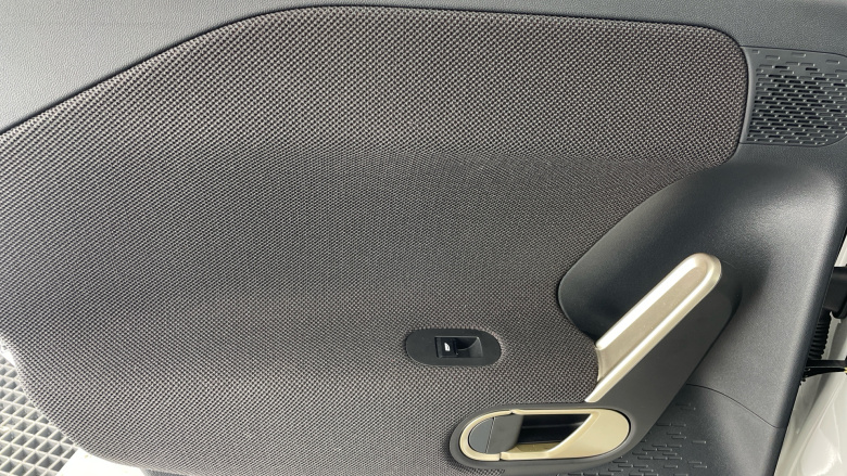 MINI Aceman 160kW SE Classic 54kWh 5dr Auto Electric Hatchback